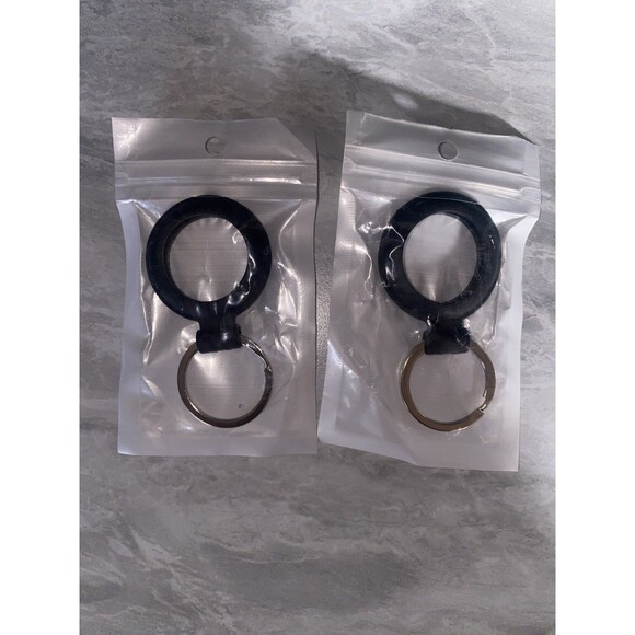 2 Pack Airtag Holder Case Keychain for Apple Tags Item Finder Black New - Picture 2 of 3